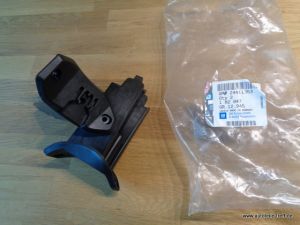 Halter F�hrung Tankklappe Opel Combo Tour Kasten / Kombi origina