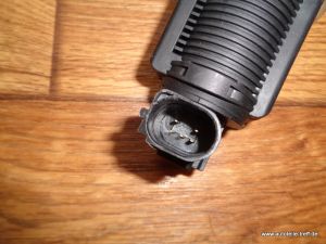 AGR Ventil Opel Vivaro 2,5 DTi 135 PS ab 03