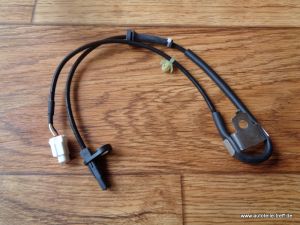 ABS Sensor vorne rechts Suzuki Splash ab 2008